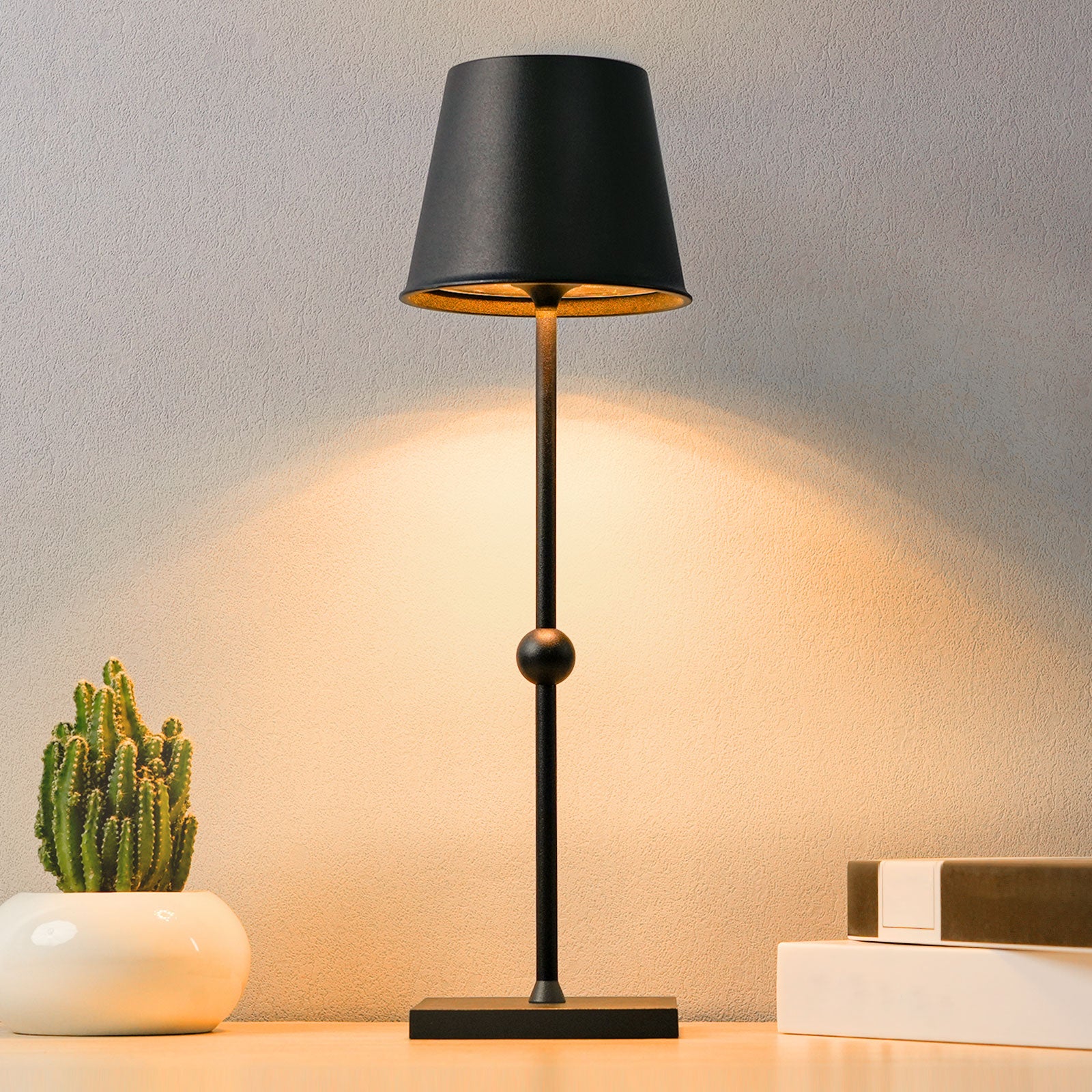 Cordless Table Lamp Silva A - LED Portable & Rechargeable Touch Dimmable
