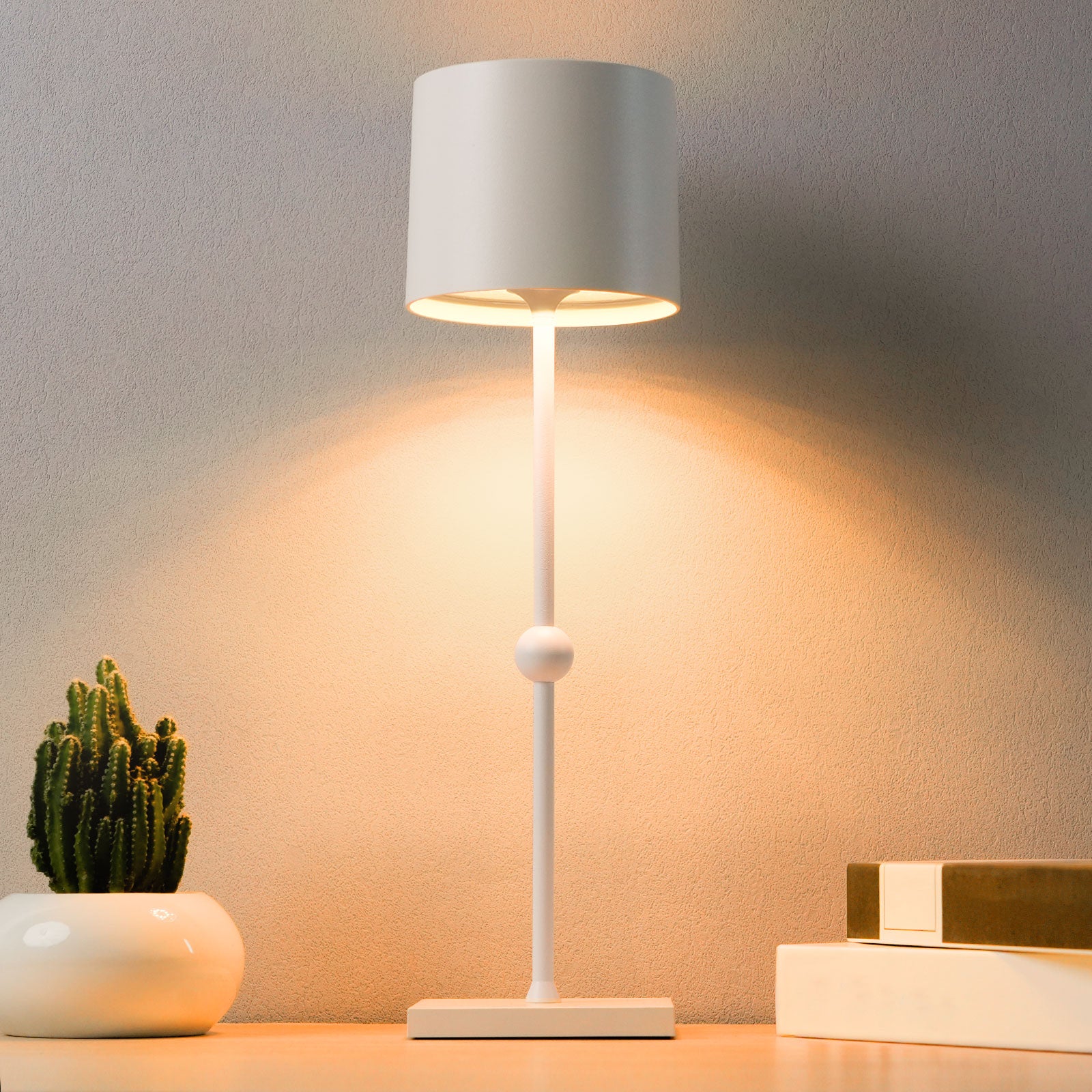 Cordless Table Lamp Silva C - LED Portable & Rechargeable Touch Dimmable