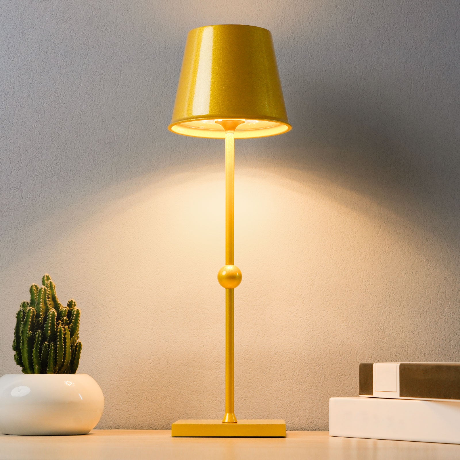 Cordless Table Lamp Silva A - LED Portable & Rechargeable Touch Dimmable