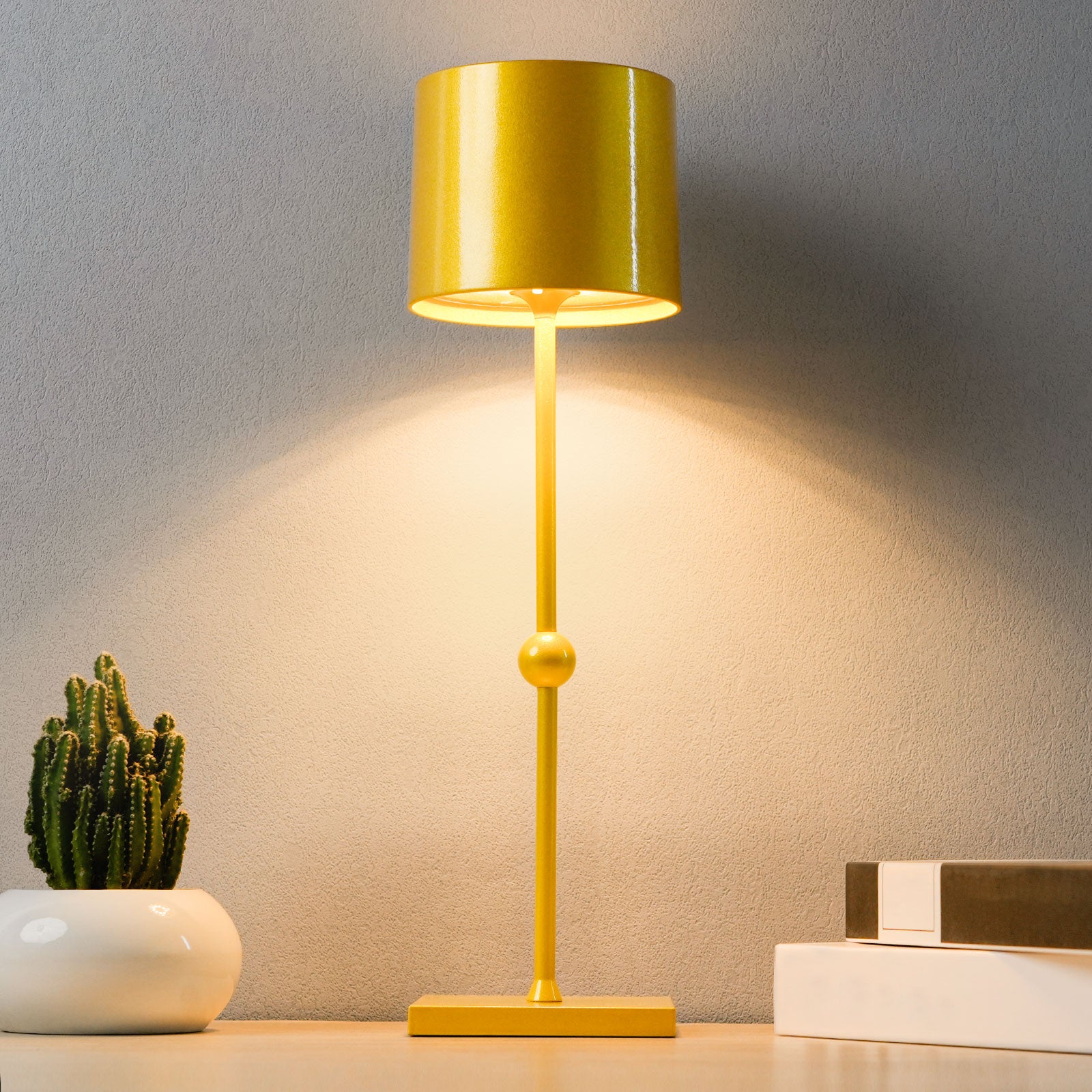 Cordless Table Lamp Silva C - LED Portable & Rechargeable Touch Dimmable
